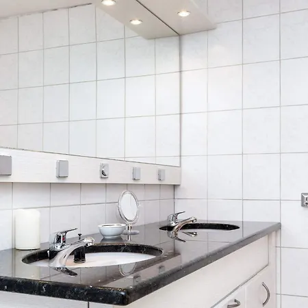 8 Person In Hadsund-by Traum Ferienhaus Hadsund