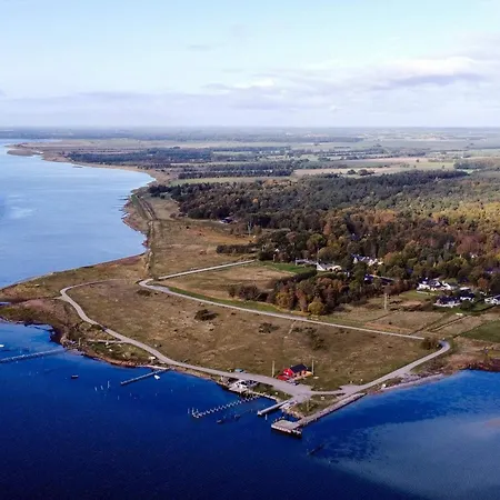 8 Person In Hadsund-by Traum